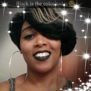 Meet your Posher, Carlitha